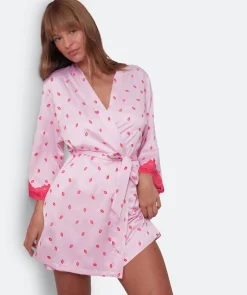 Angelica Kisses Short Wrap - Print/Pink