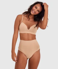 Base Layers Plunge Wirefree Bra - Nude 2