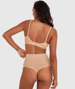 Base Layers Plunge Wirefree Bra - Nude 2