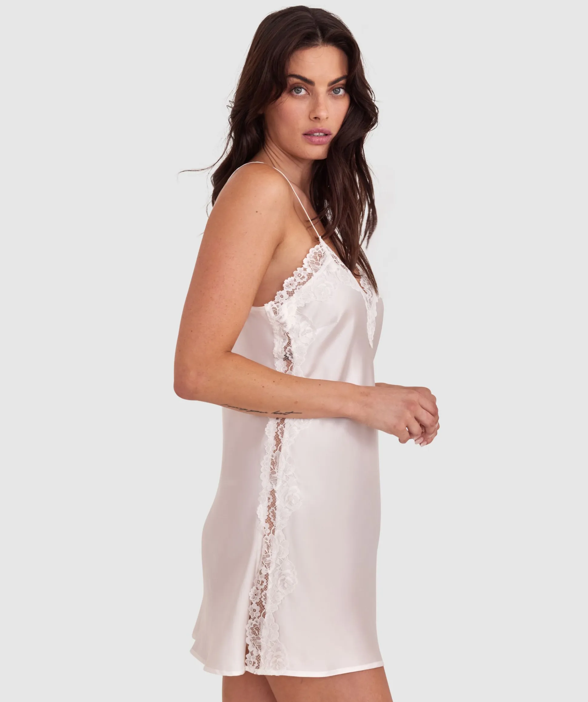 Bethany Slip - Ivory