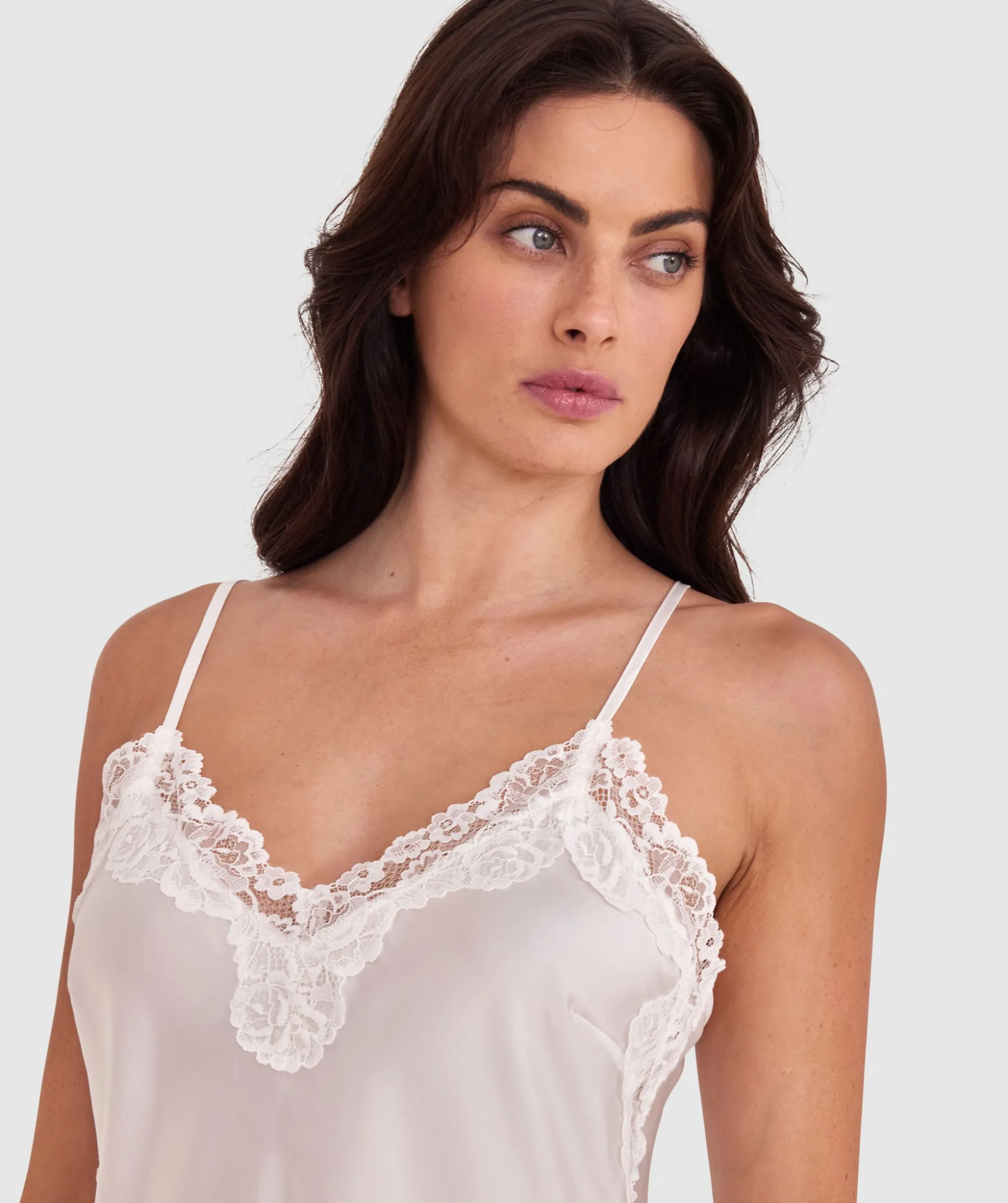 Bethany Slip - Ivory