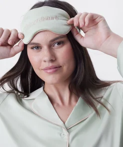 Do Not Disturb Eyemask - Light Green