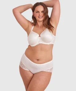 Faith Full Shortie - Ivory