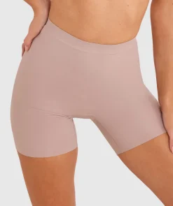 Maidenform Shaping Shorty - Nude