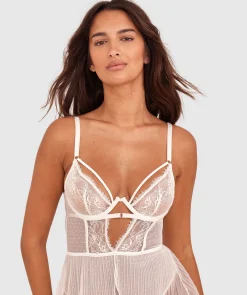Night Games Deja Vu Unlined Babydoll Bra - Ivory