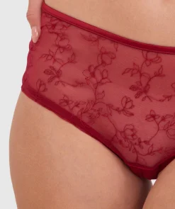 Night Games Fainthearted Mid Rise Shortie - Berry
