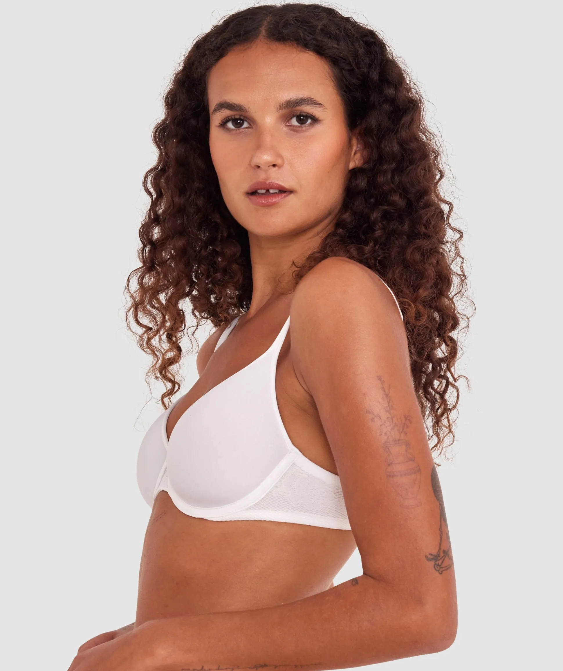 Pure Body Contour Bra - White
