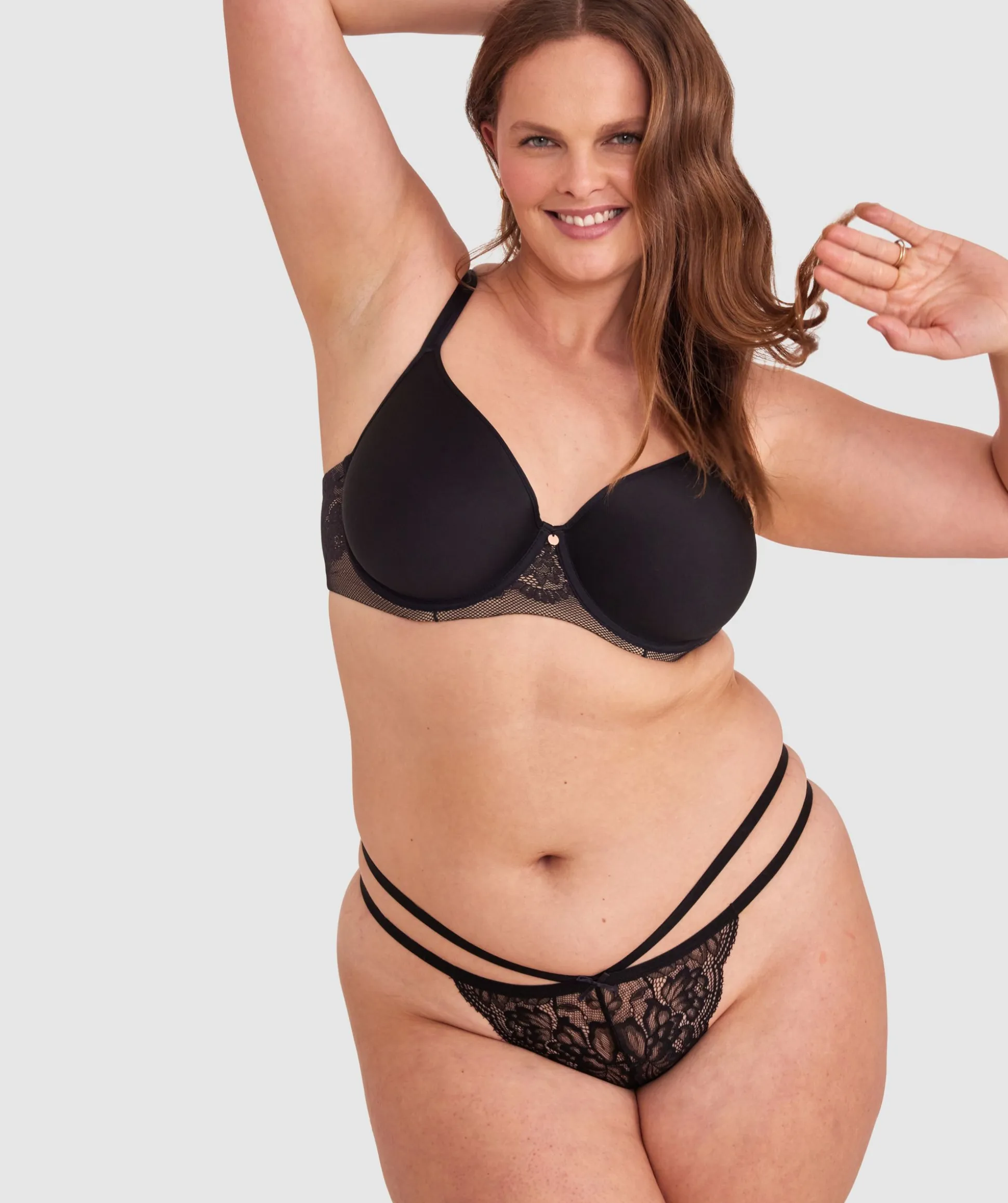 Romance String Knicker - Black