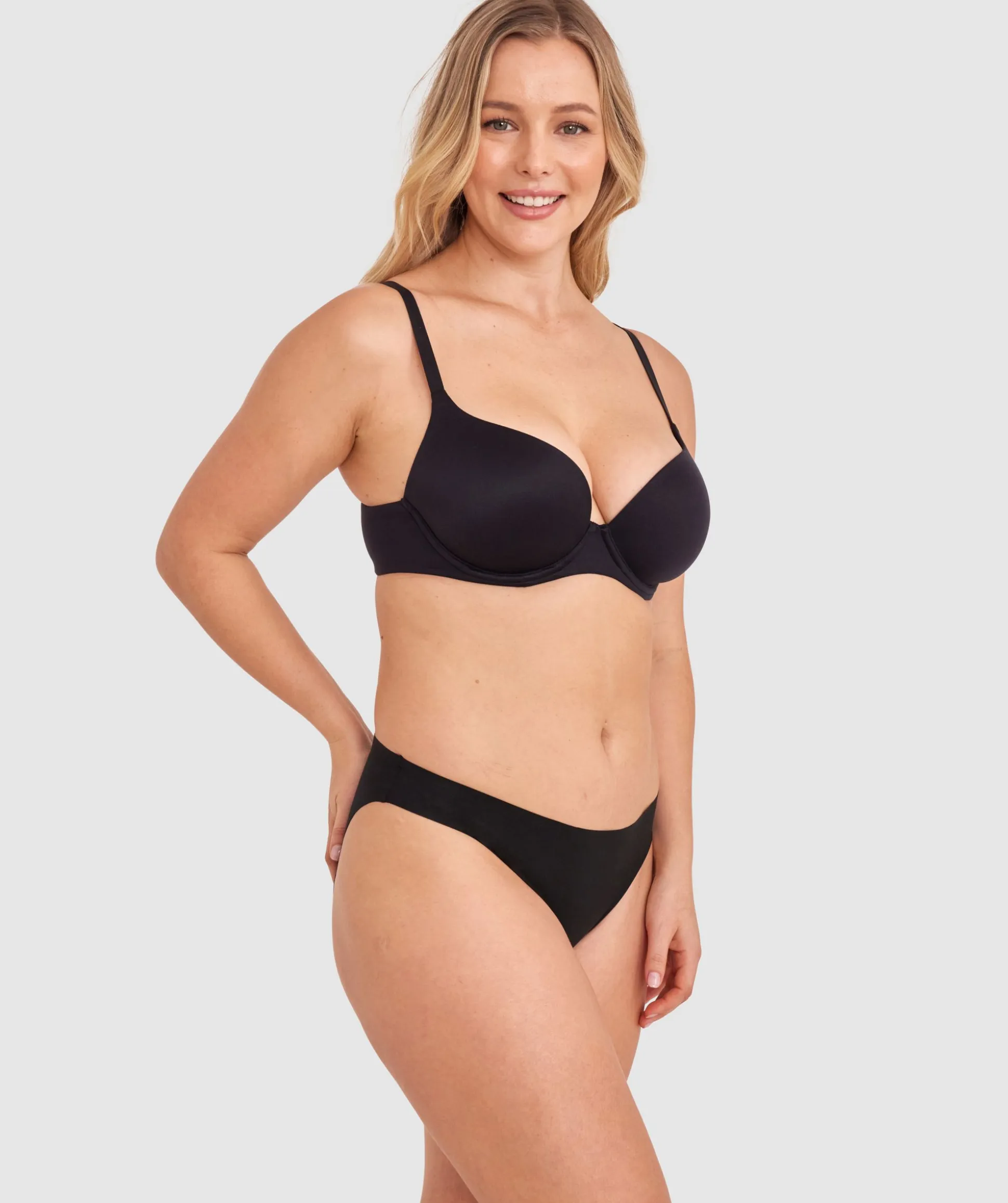 Smooth Comfort Bikini Cut Knicker - Black