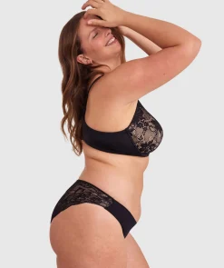 Smooth Comfort Lace Bikini Knicker - Black