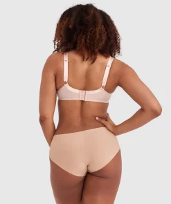 Smooth Comfort Shortie - Nude