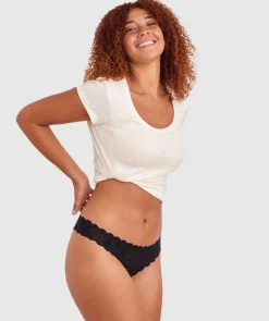 Smooth Lace G String - Black
