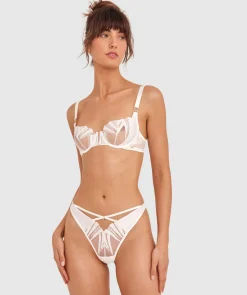 Vamp French Kisses High Leg String-Ivory