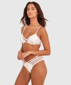 Vamp Strung Up Bra - Ivory